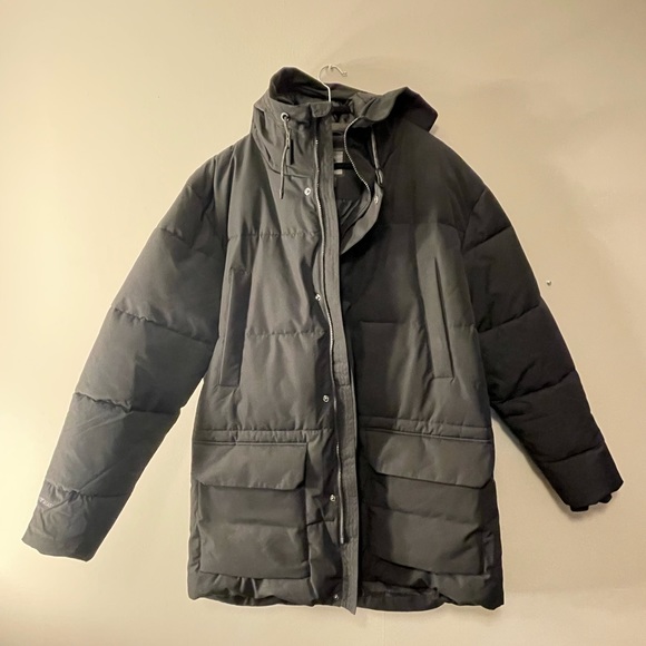 Winter Black jacket | Water resistance | Worn a few times | Like new - Picture 1 of 6